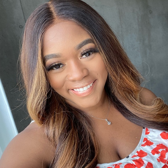 Meet your Posher, Jewel - Picture 1 of 15